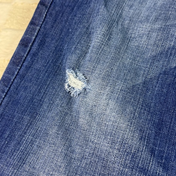 Parish Mens Jeans Distressed Blue Denim Green Accent Stitching Stylish - Picture 2 of 16